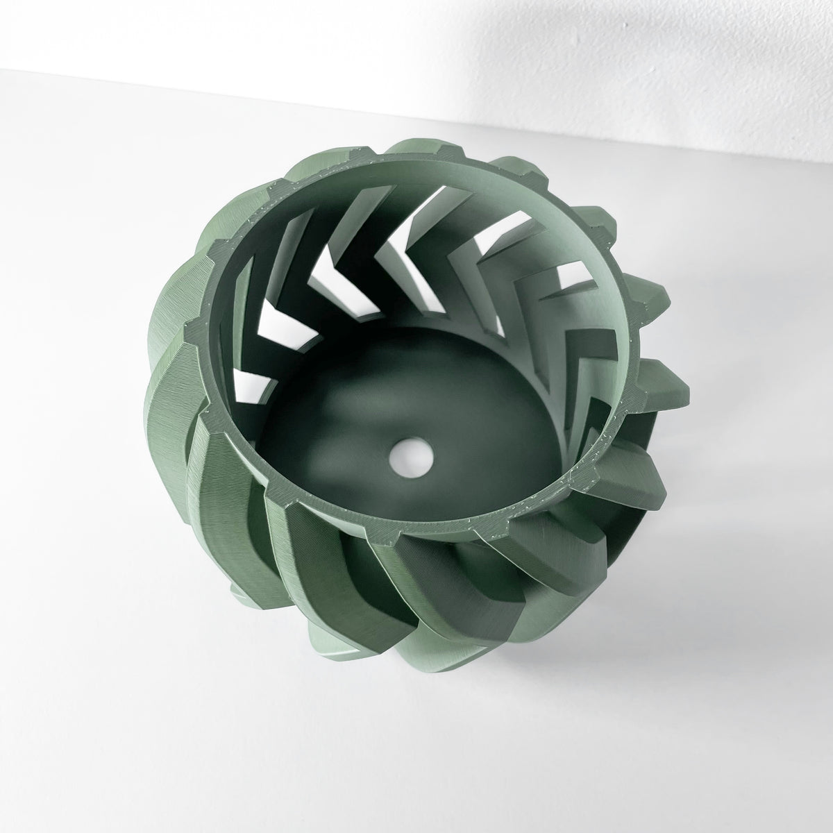Garni balanced ribbed form ventilated orchid pot, indoor display view