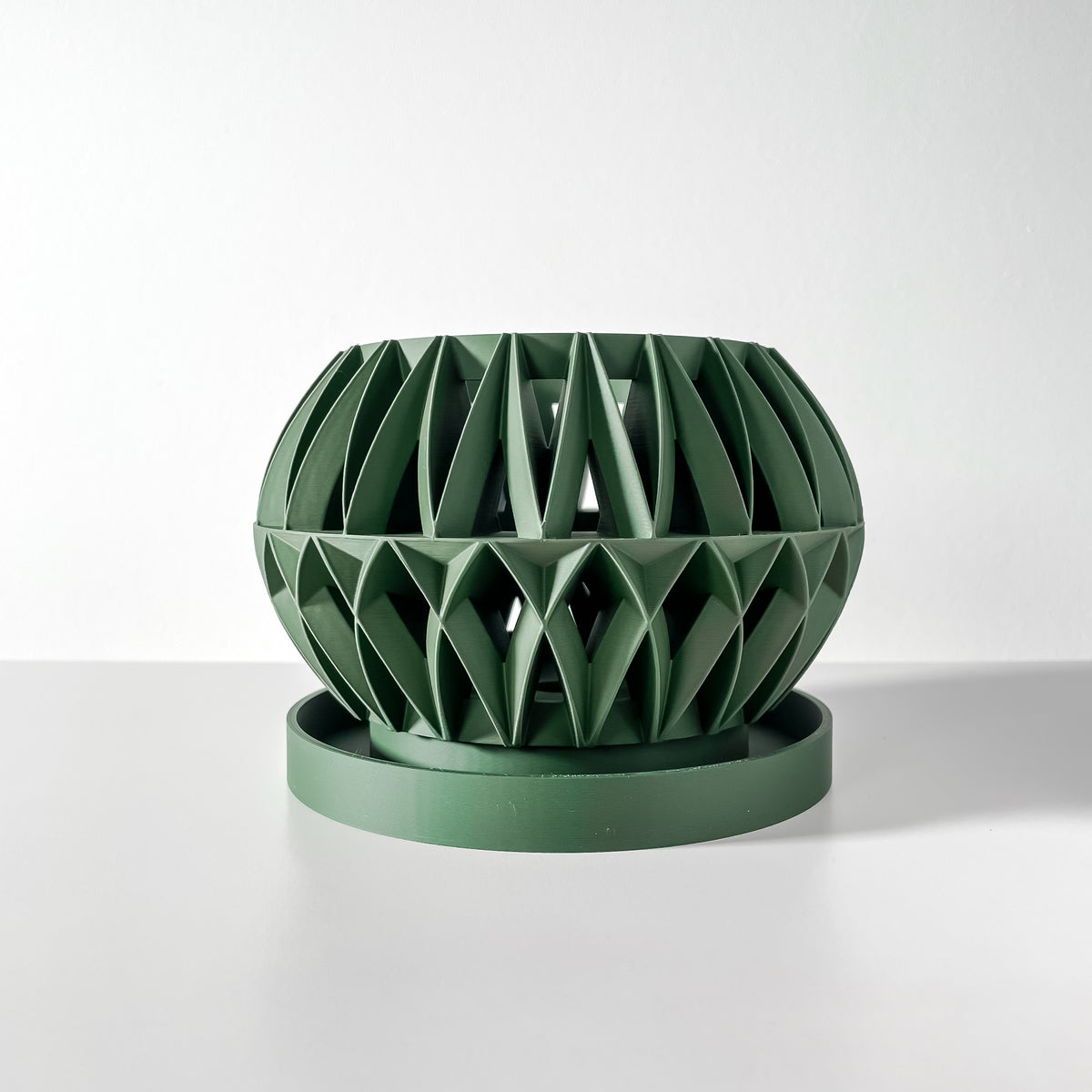 Oku angular lattice ventilated orchid pot, top opening view