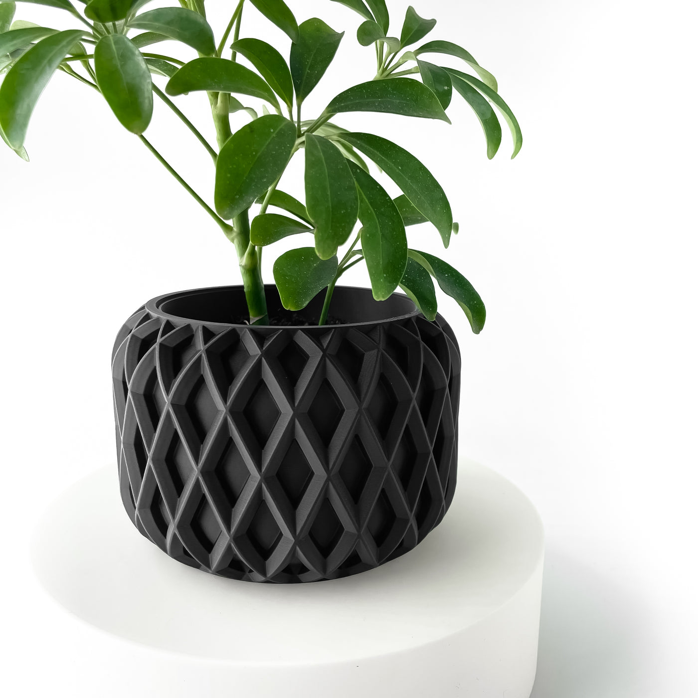 Kinao woven texture indoor planter, product view 2