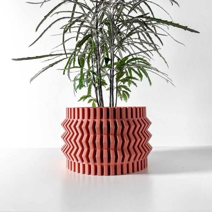Short cylindrical flower pot with undulating ridge design and flat rim, wavy-textured planter printed with dimensional horizontal bands