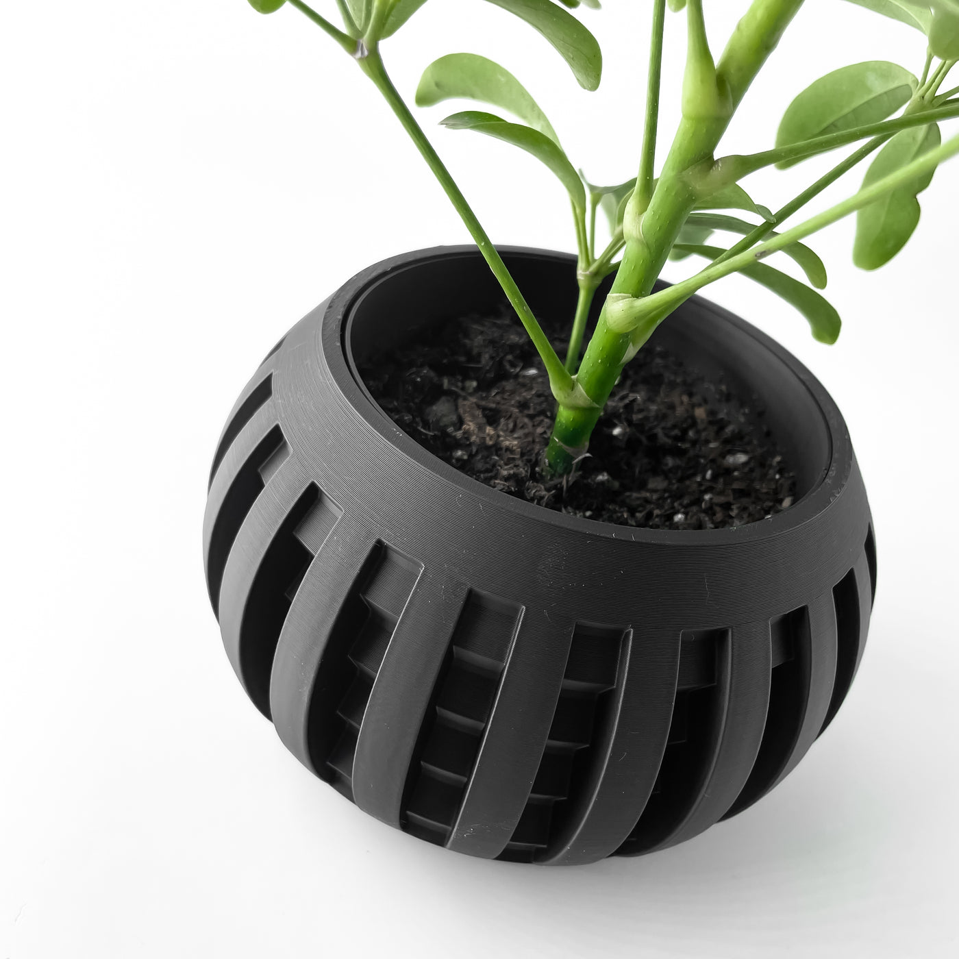 Amada layered indoor planter, product view 3