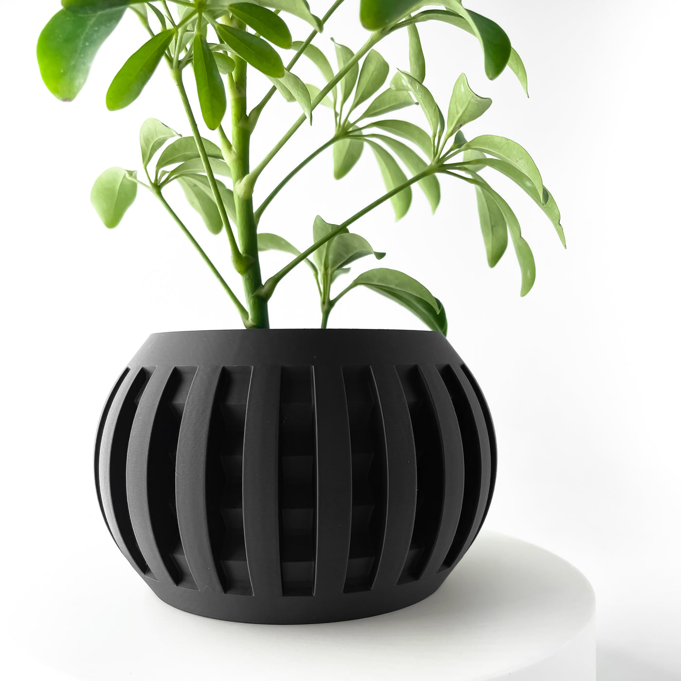 Amada layered indoor planter, product view 1