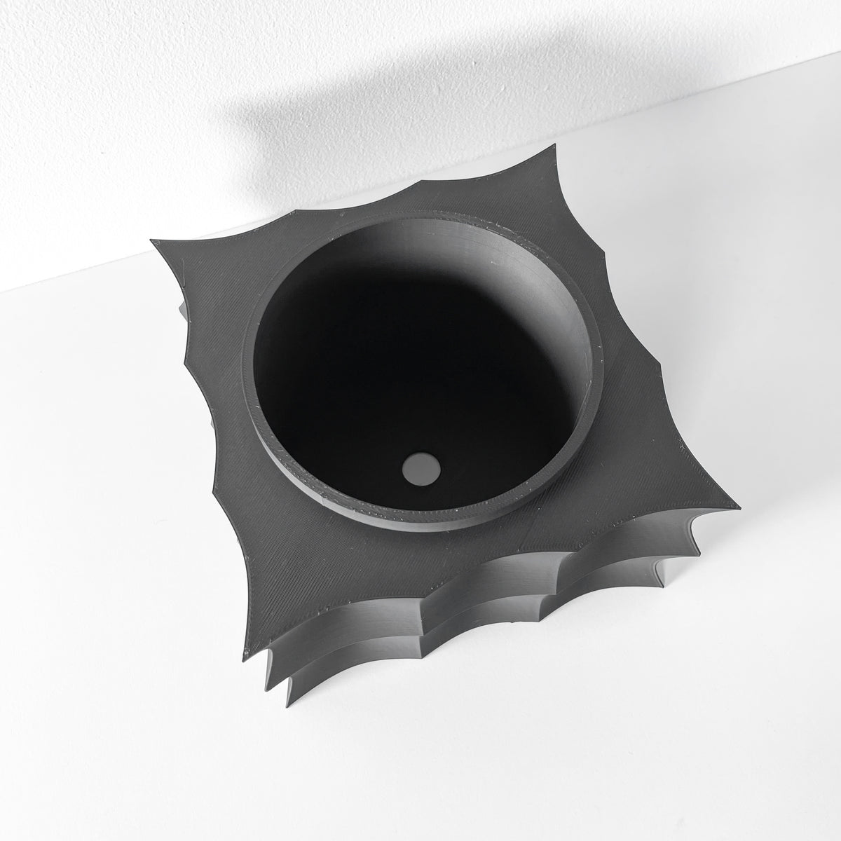 Averth square indoor planter, product view 5