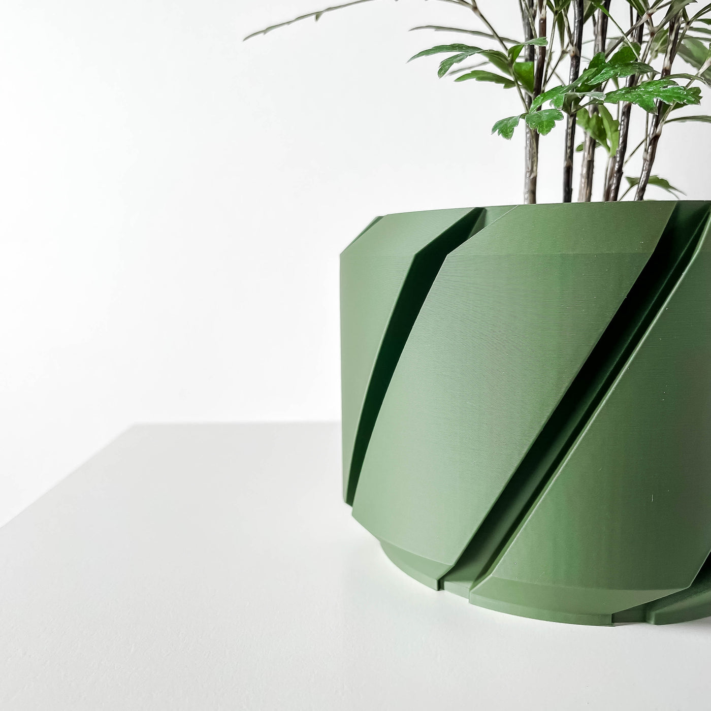 Cens geometric indoor planter, product view 4
