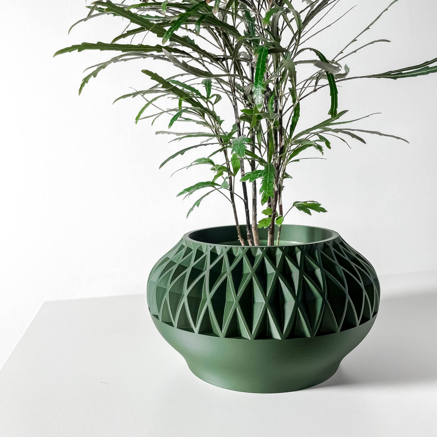 Ersos geometric indoor planter, product view 6