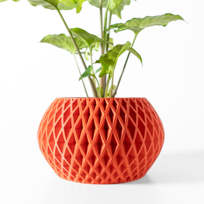 Faceted 3D printed planter with diamond texture and rounded silhouette, modern decorative flower pot