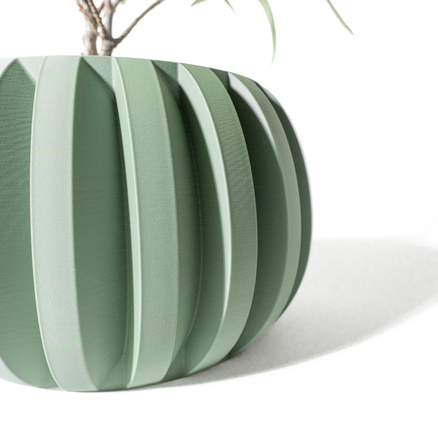 Jone ribbed indoor planter, product view 5