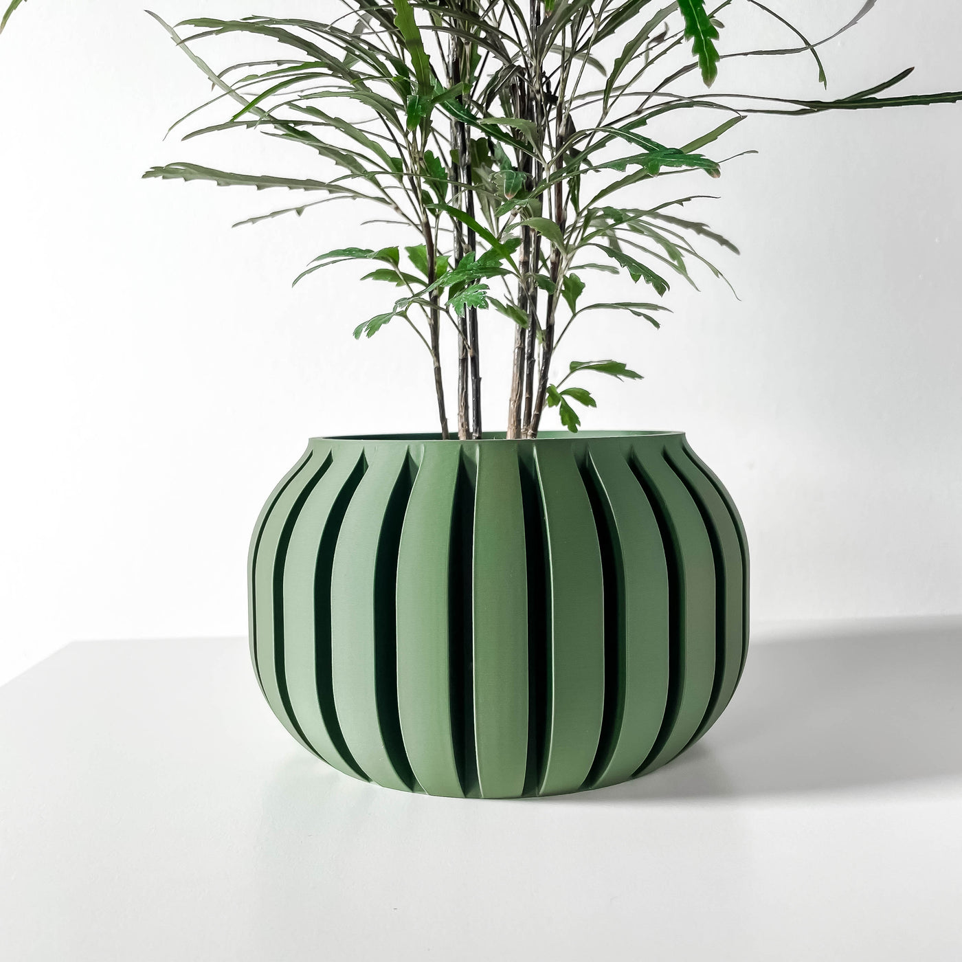 Juse geometric indoor planter, product view 2