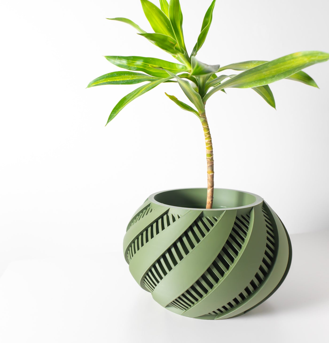 Krato spiral indoor planter, product view 2