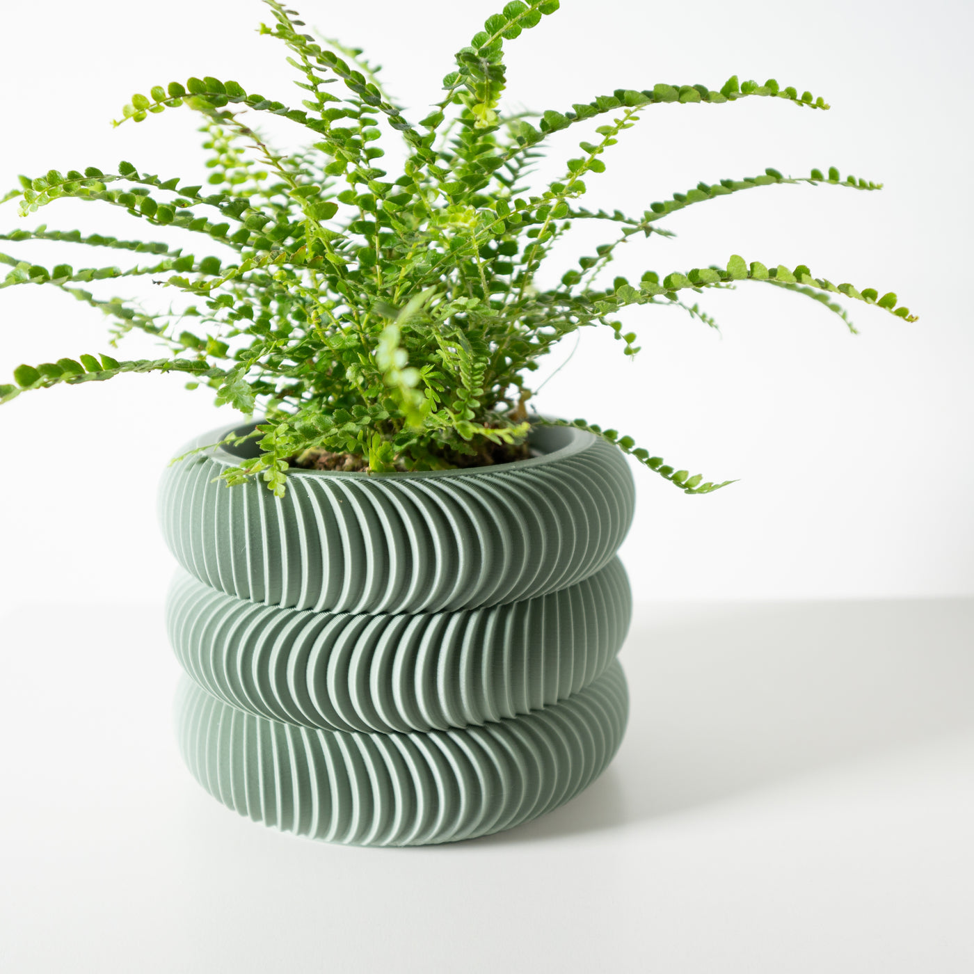 Maro flowing texture indoor planter, product view 3