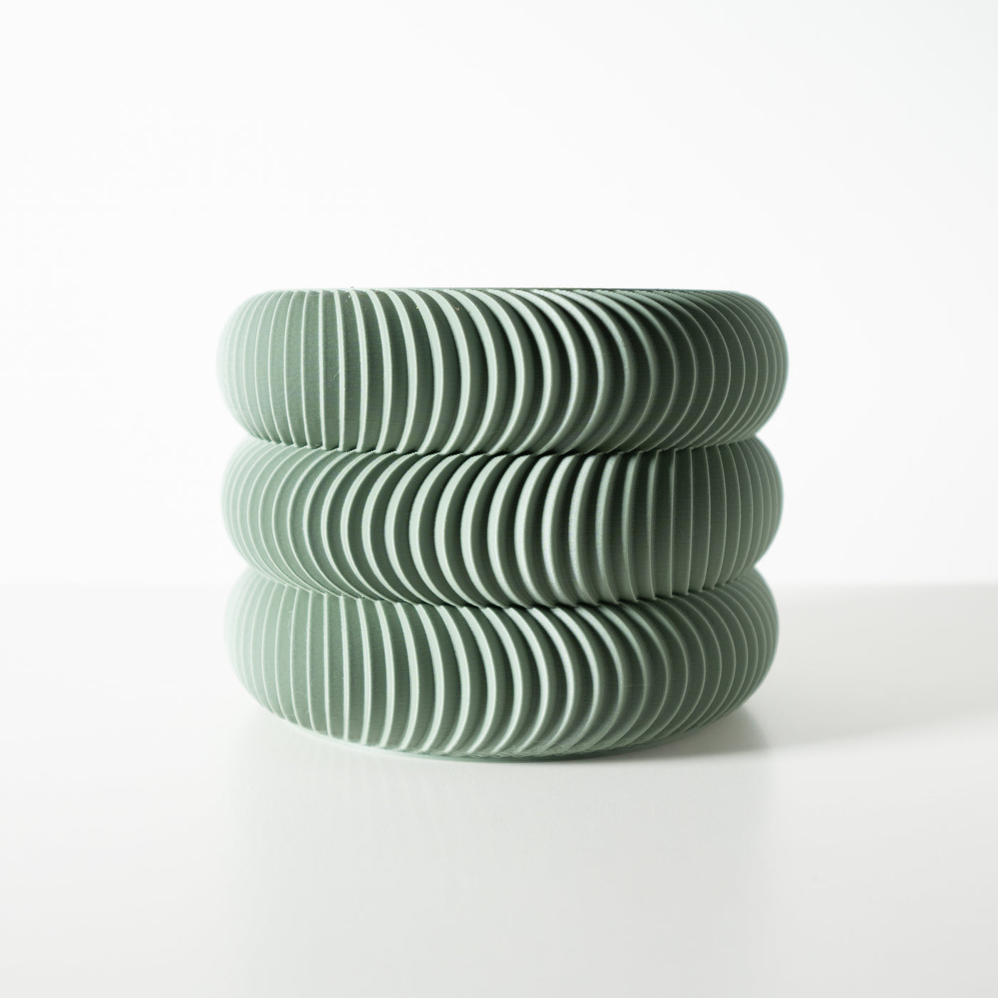 Maro flowing texture indoor planter, product view 4