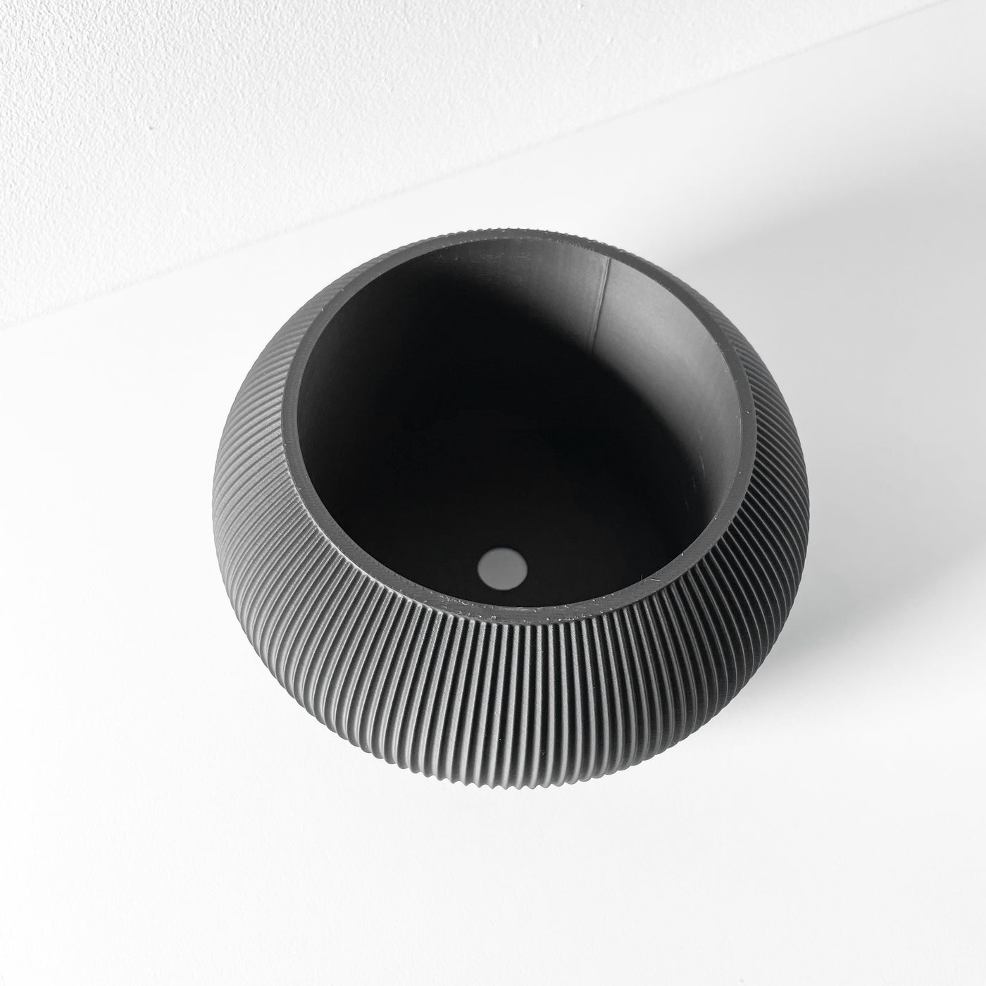 Melfi ribbed indoor planter, product view 5