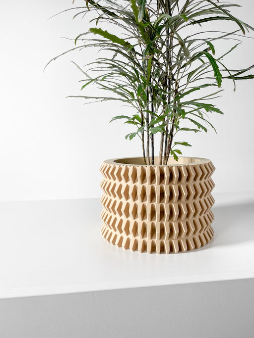 3D printed flower pot with stacked ring texture and drainage tray, modern planter pot for succulents, decorative tabletop pot, geometric plant pot, sculptural home decor piece