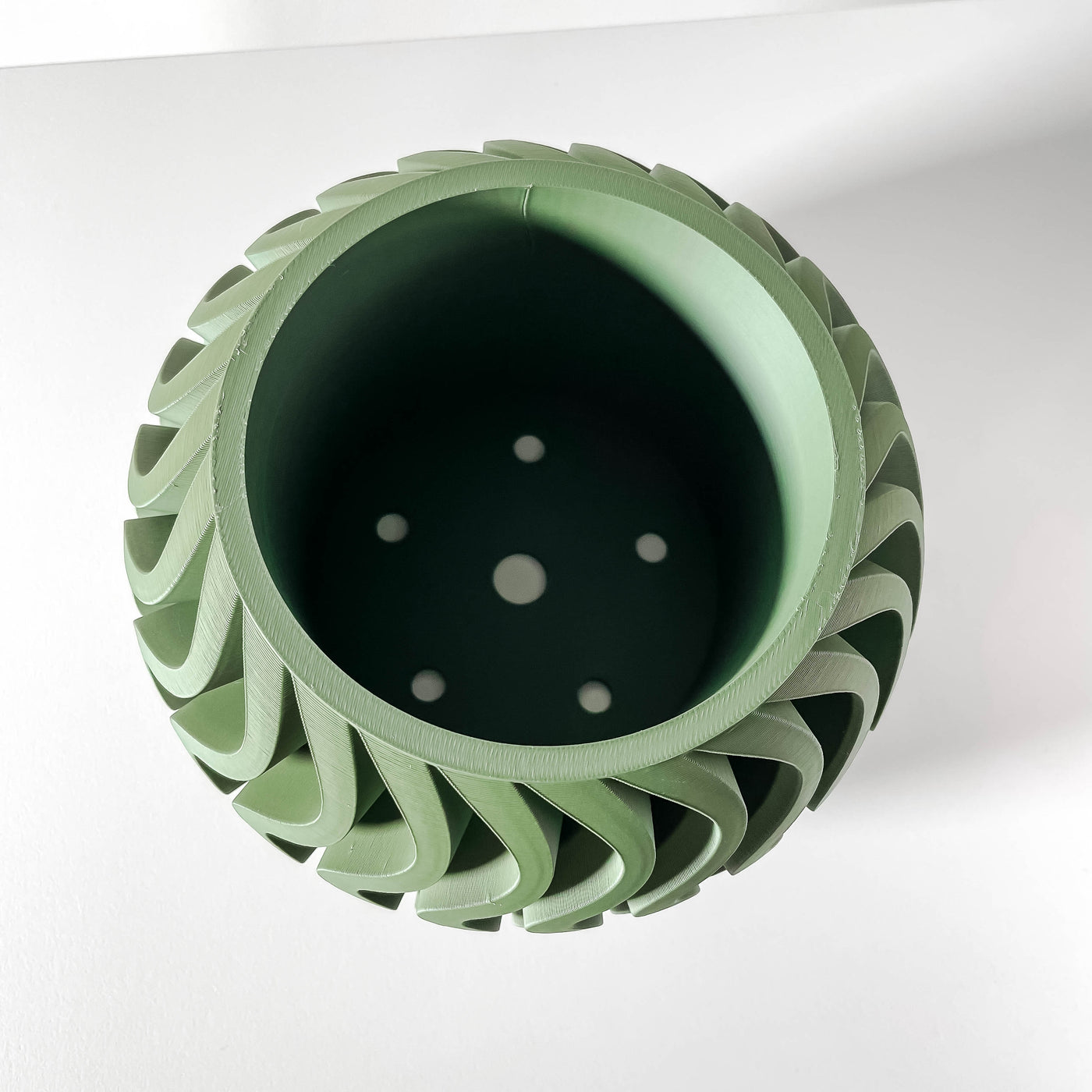 Noli flowing texture indoor planter, product view 5