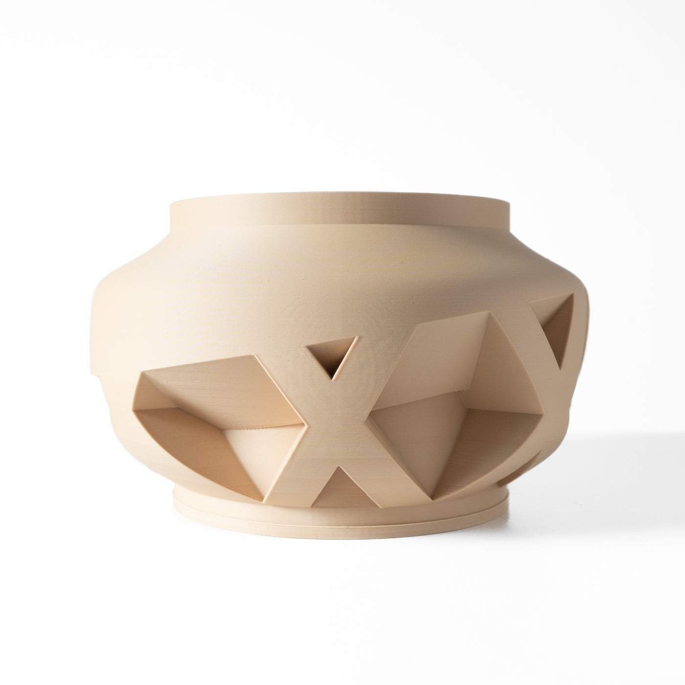 Nomio geometric indoor planter, product view 3