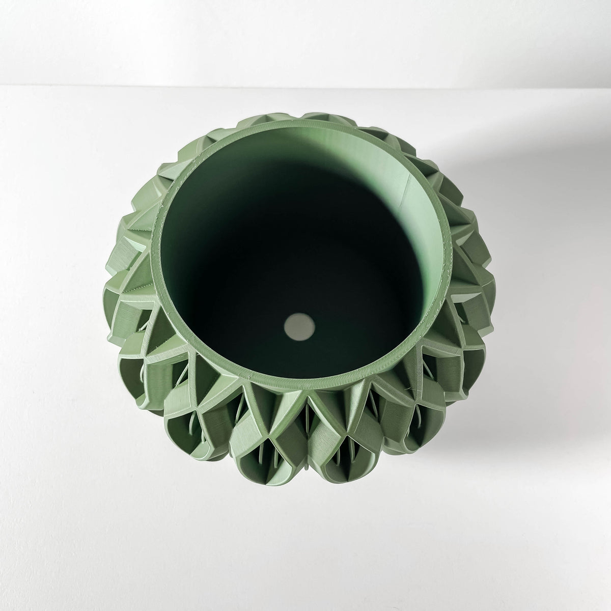 Octa woven texture indoor planter, product view 7