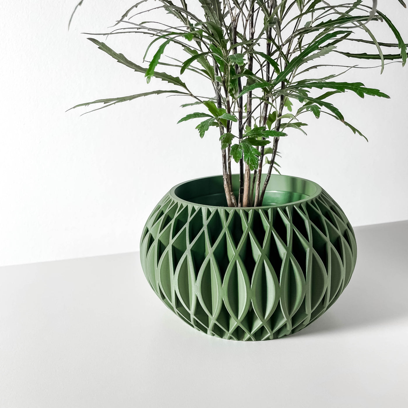 Revan woven texture indoor planter, product view 2
