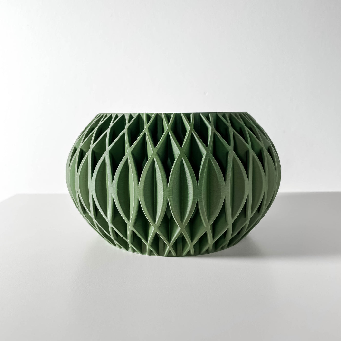 Revan woven texture indoor planter, product view 4