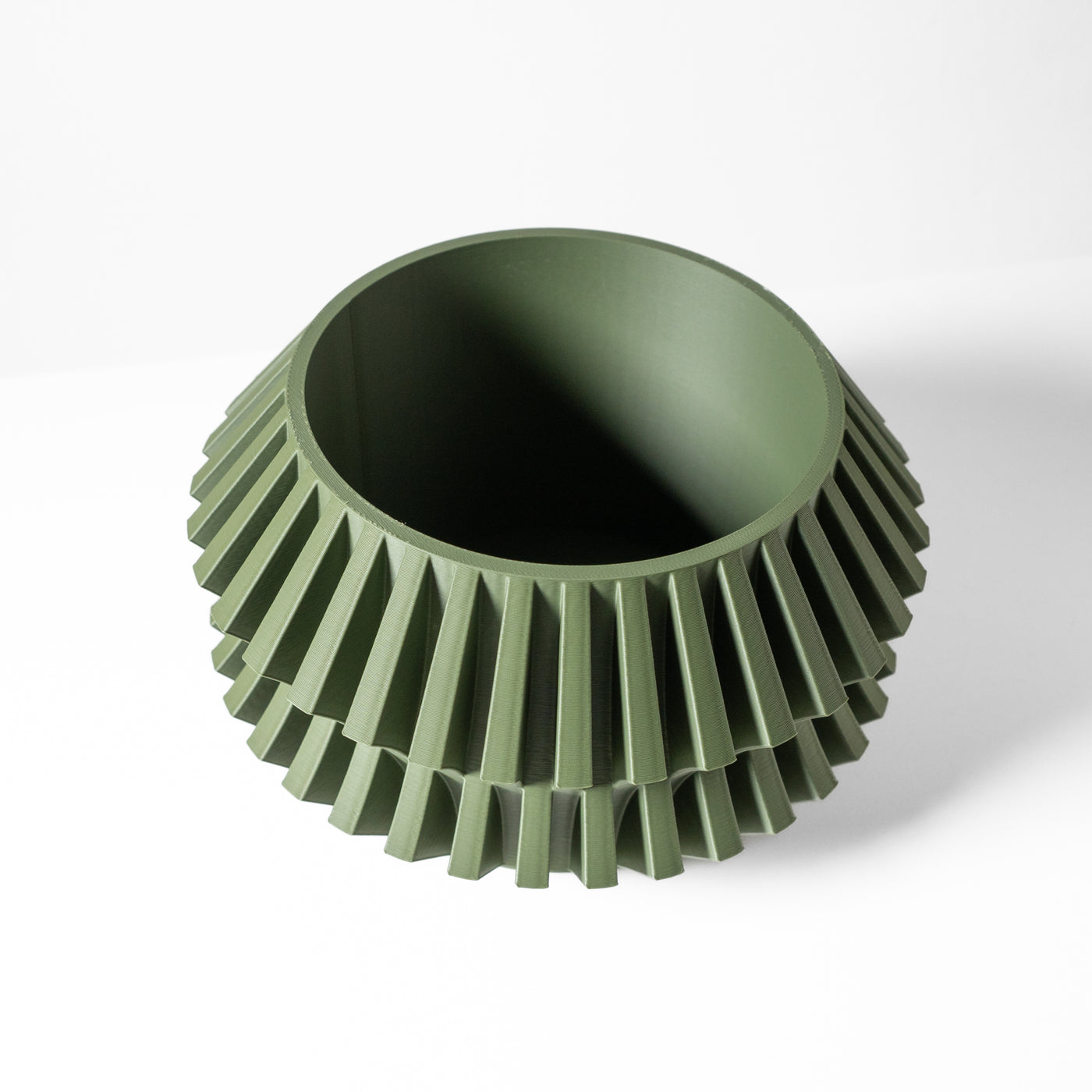 Risae geometric indoor planter, product view 5
