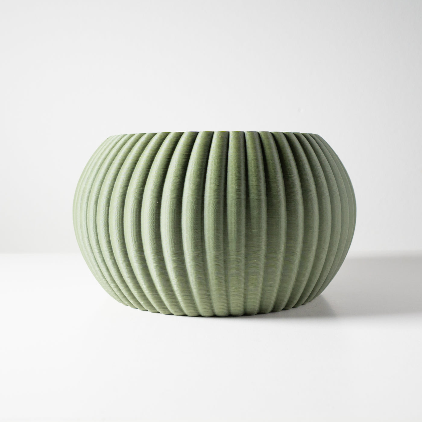 Roni ribbed indoor planter, product view 4