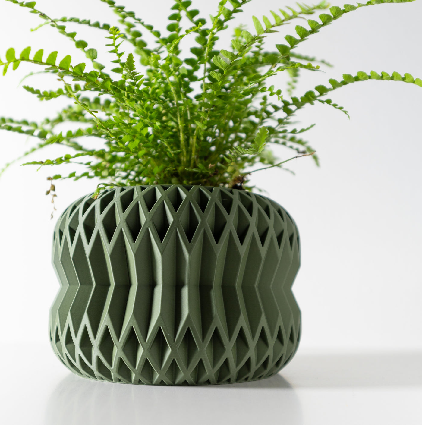 Rydan flowing texture indoor planter, product view 2