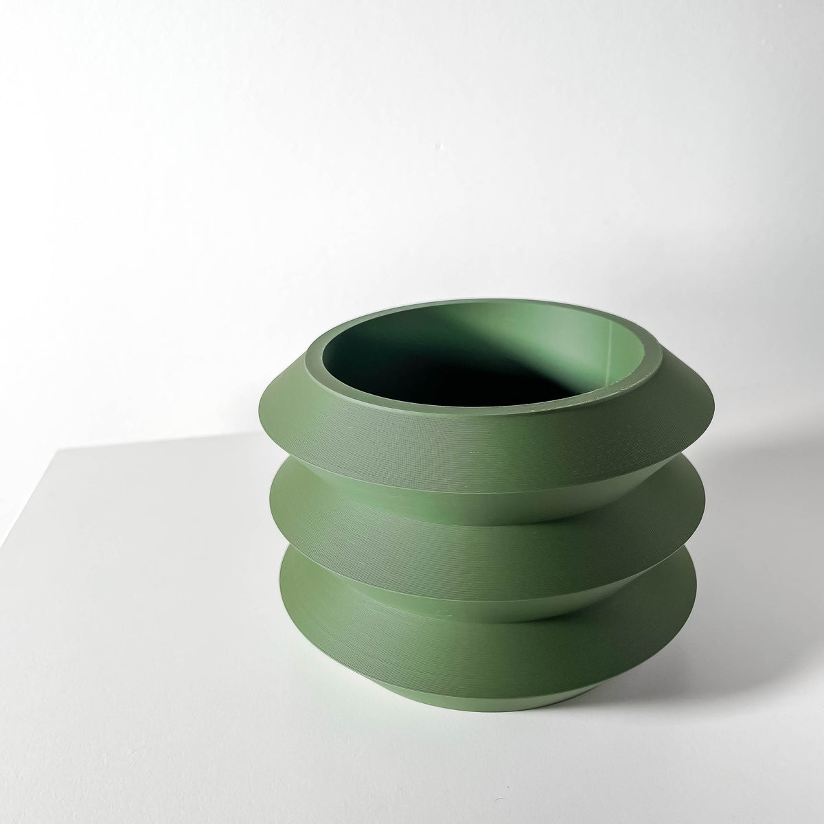 Sima flowing texture indoor planter, product view 5