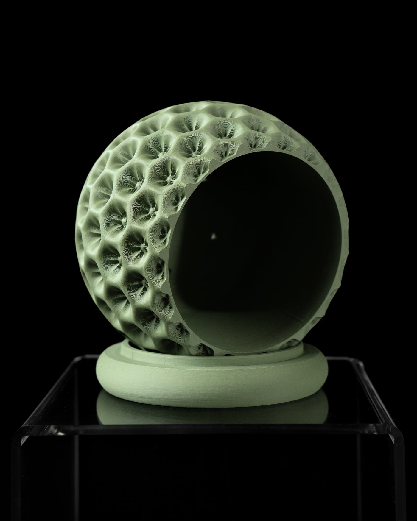 Starry geometric indoor planter, product view 4