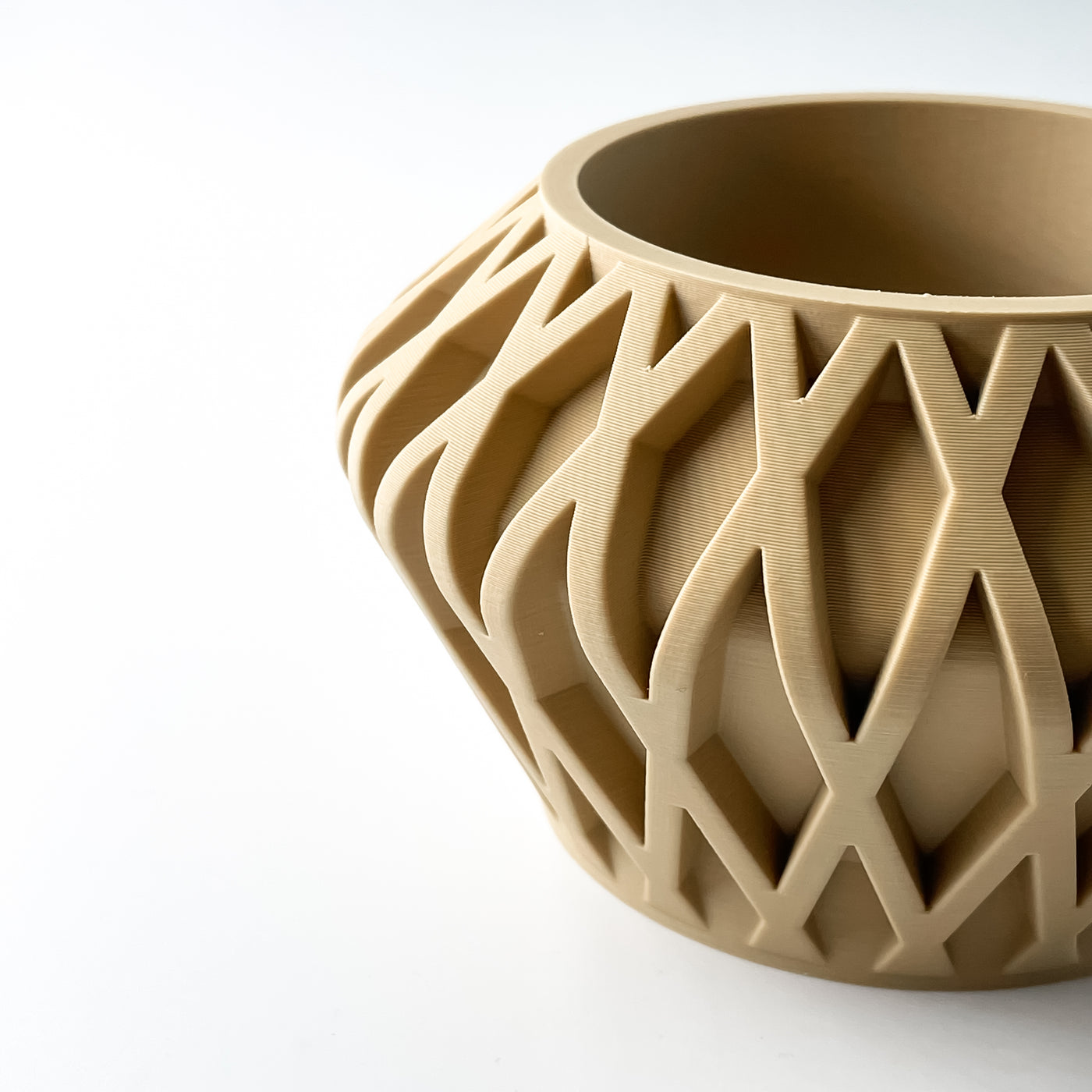 Suvan spiral indoor planter, product view 7