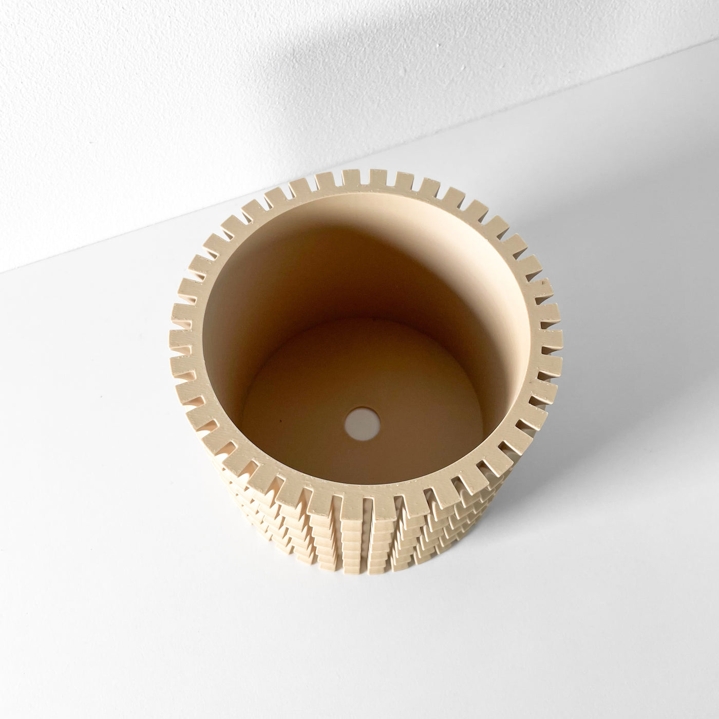 Tulam spiral indoor planter, product view 5