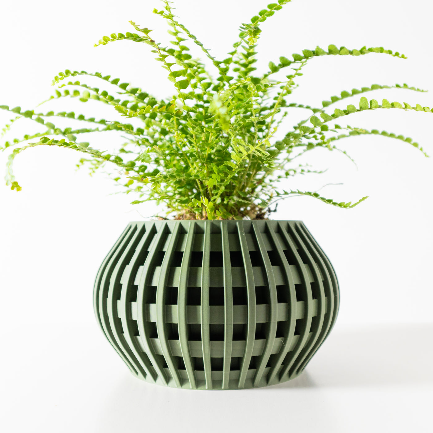 Usio ribbed indoor planter, product view 1