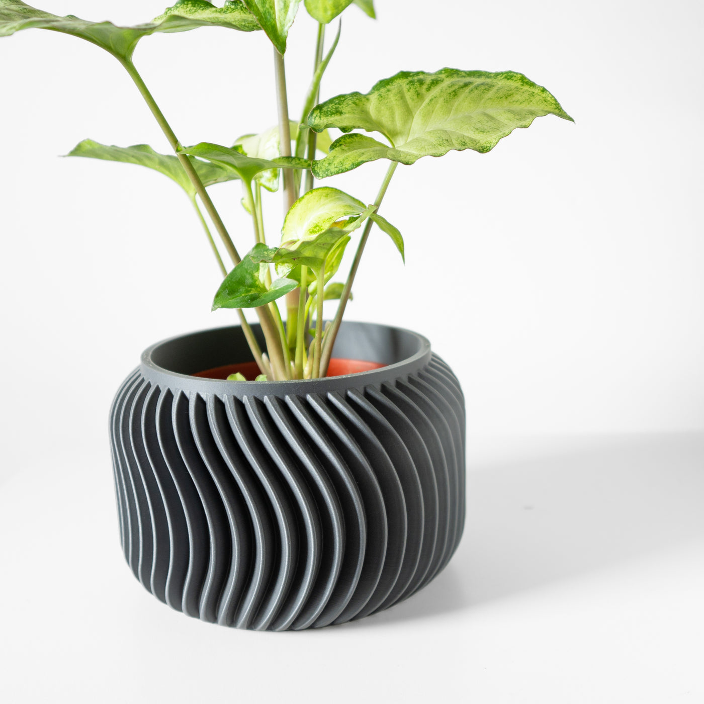Vilex spiral indoor planter, product view 3