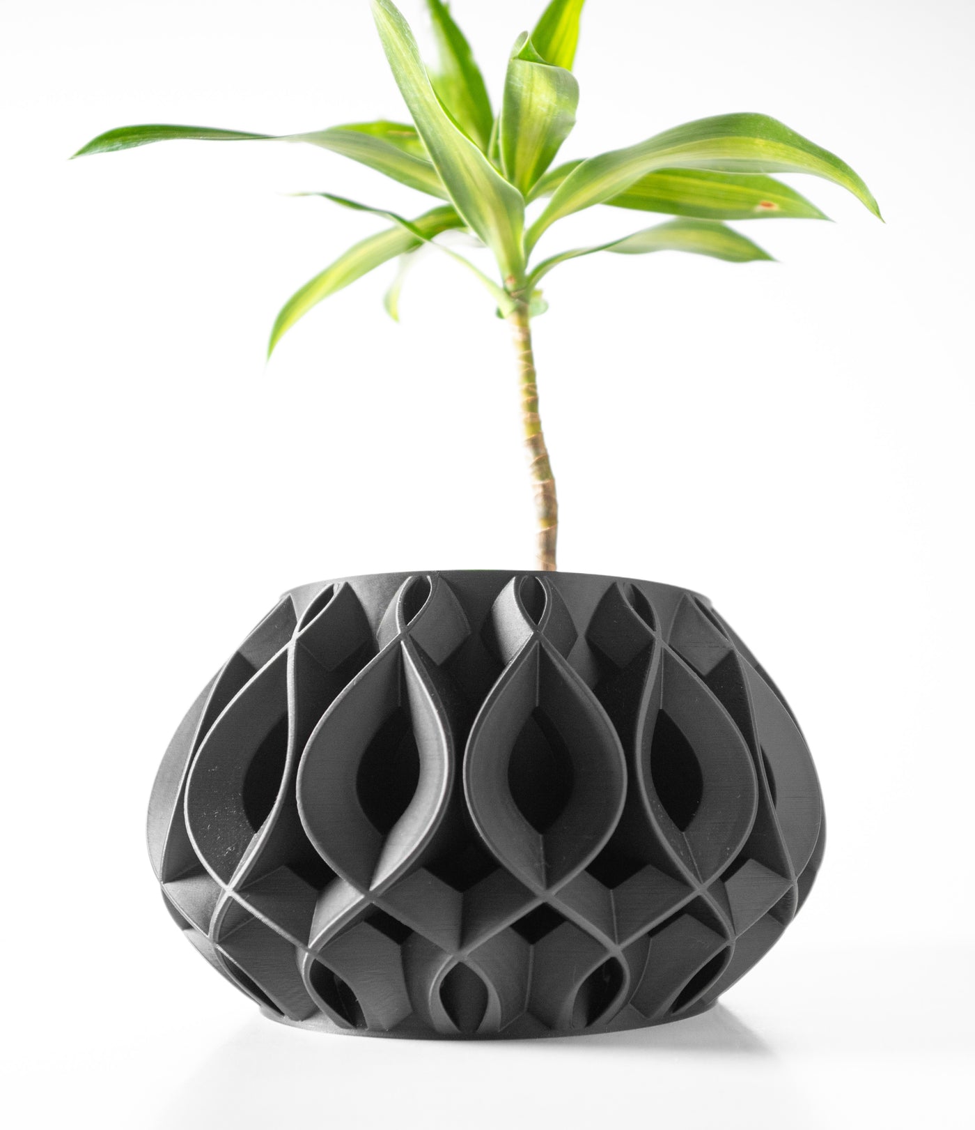 Viris sculptural indoor planter, product view 3