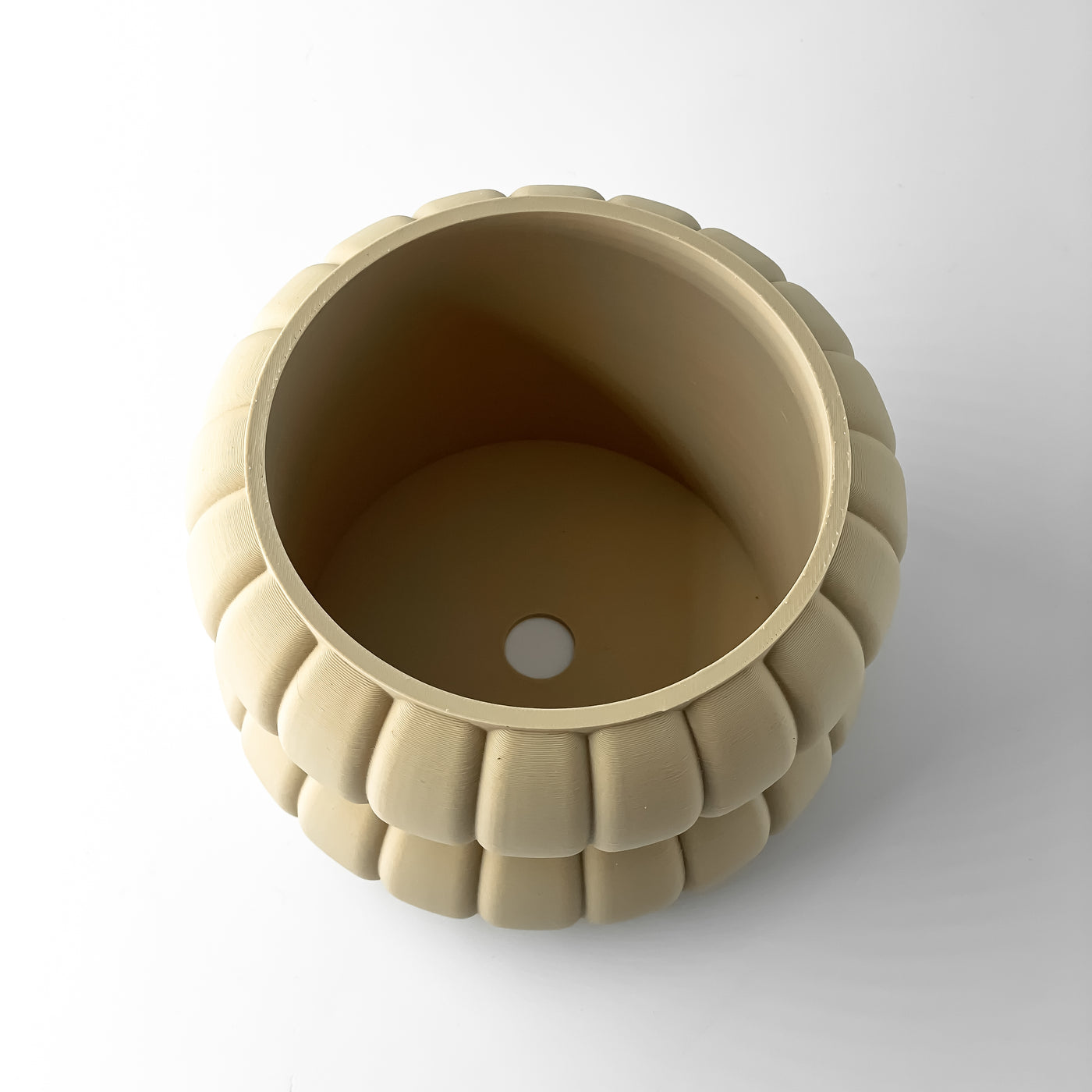 Yanor ribbed indoor planter, product view 5