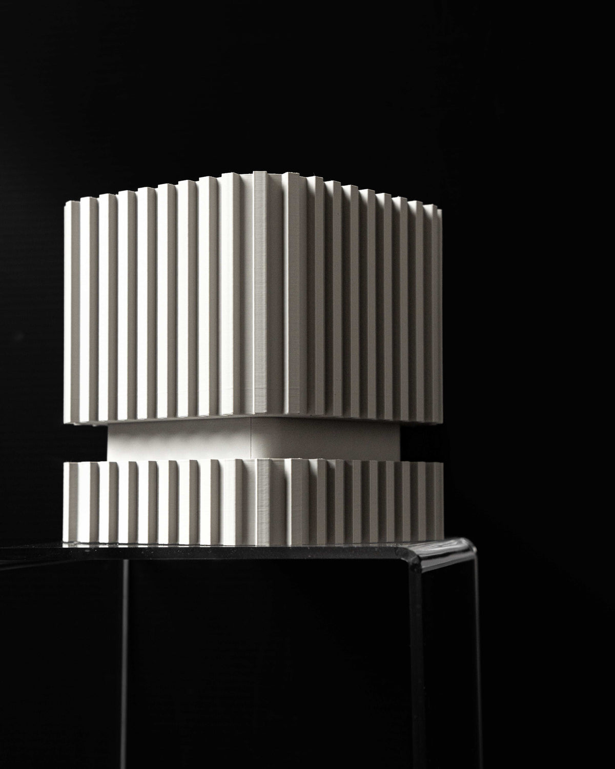 Stripes ribbed indoor planter, product view 7