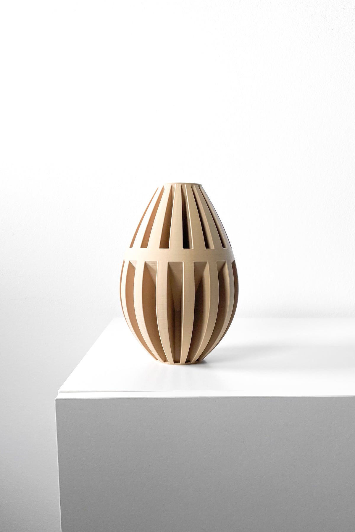 Dansi geometric vase for flowers, product view 4