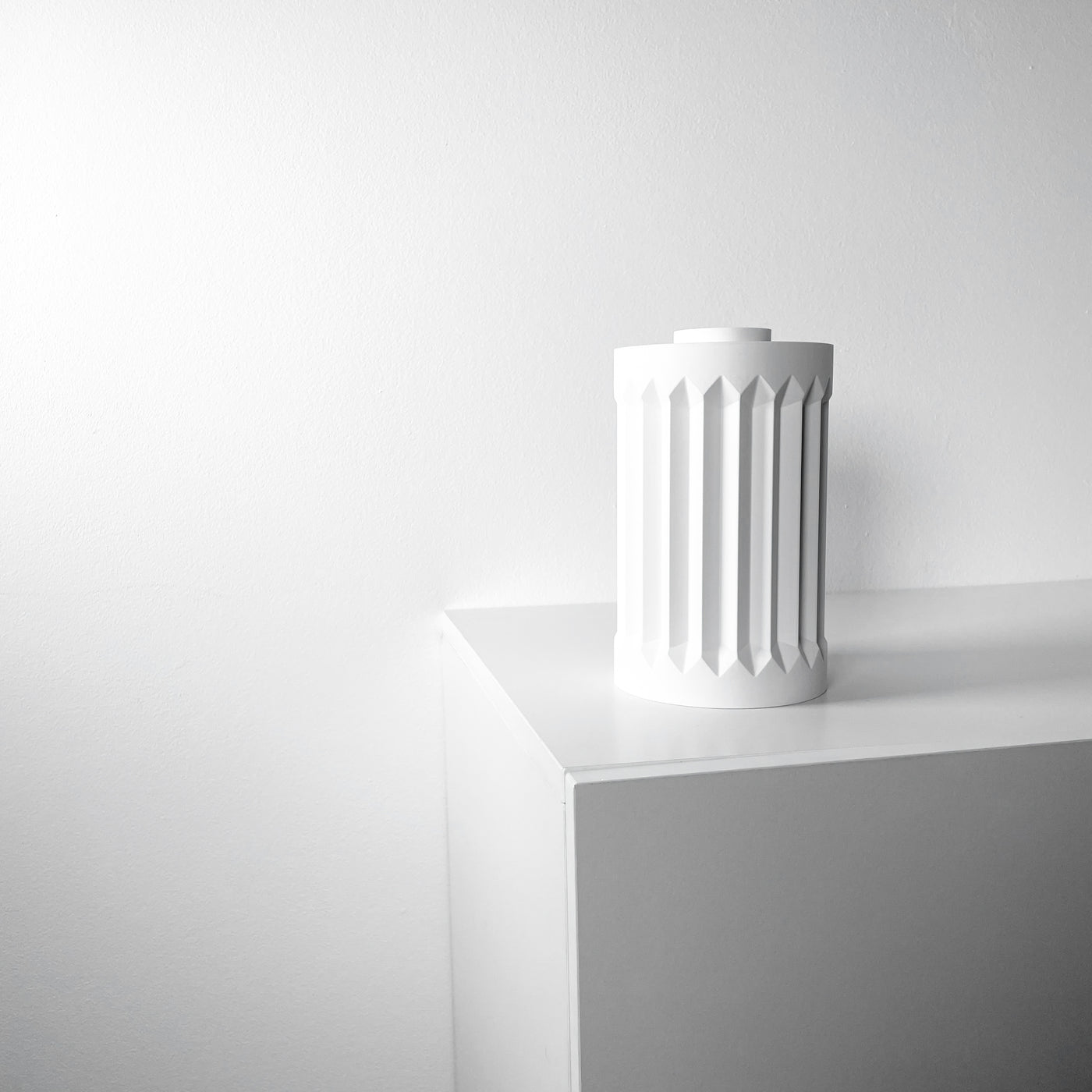 Draxi geometric vase for flowers, product view 2