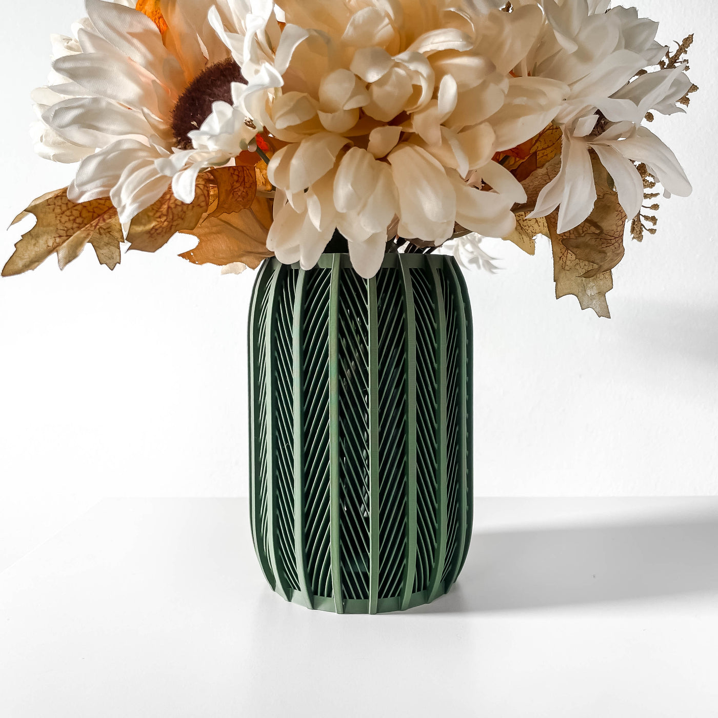 Inso geometric vase for flowers, product view 1