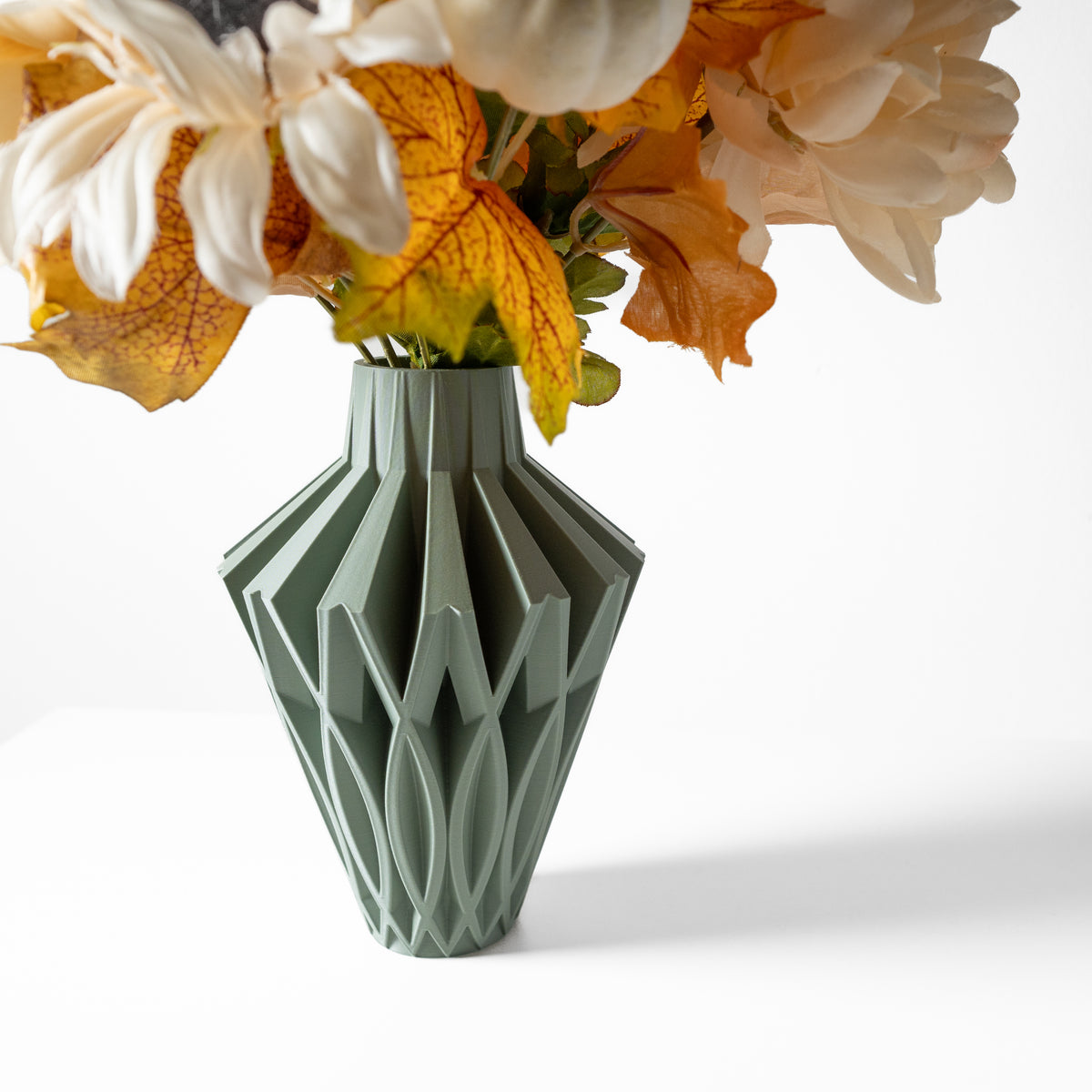 Yavero ribbed vase for flowers, product view 3