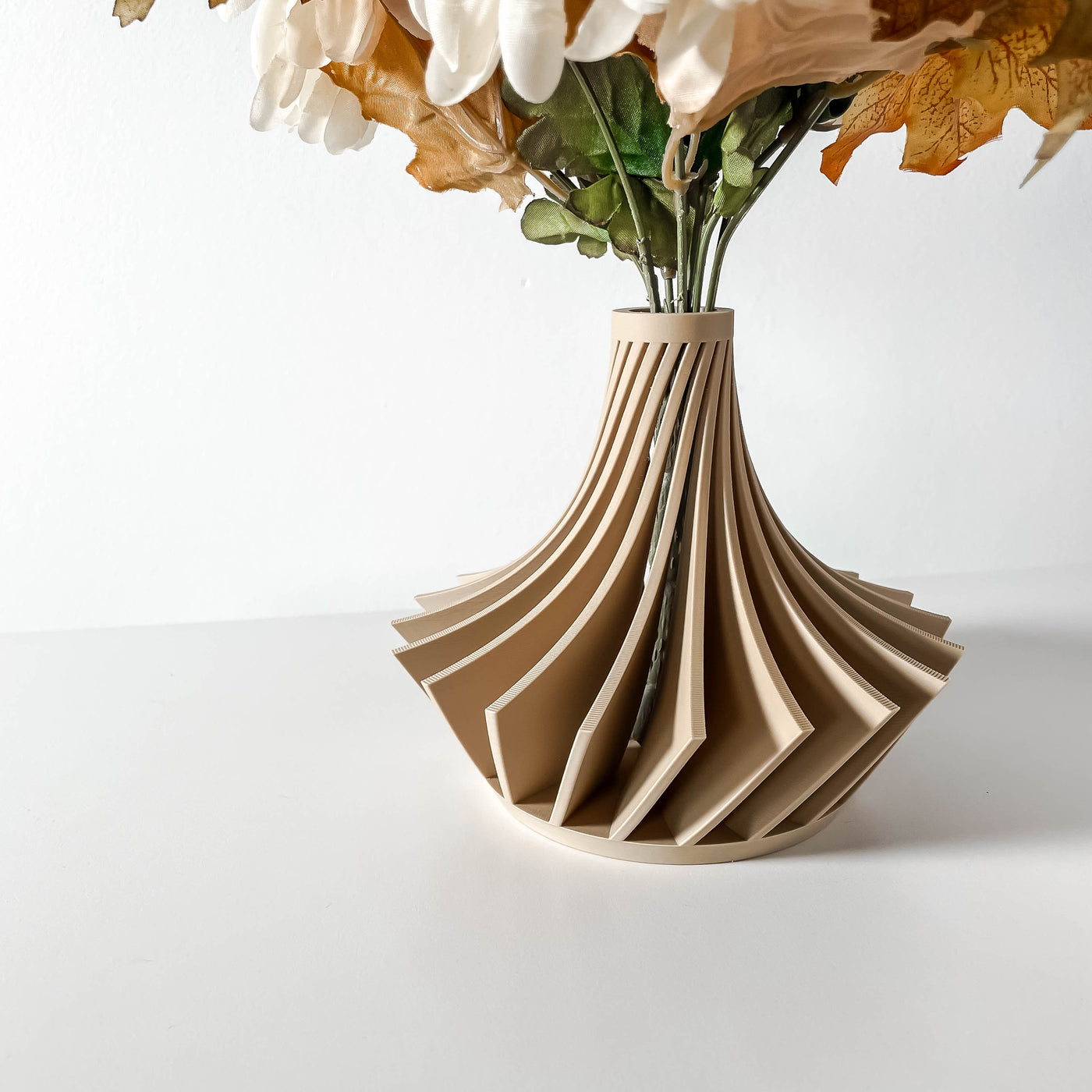 Kario Short short wide vase for flowers, product view 2
