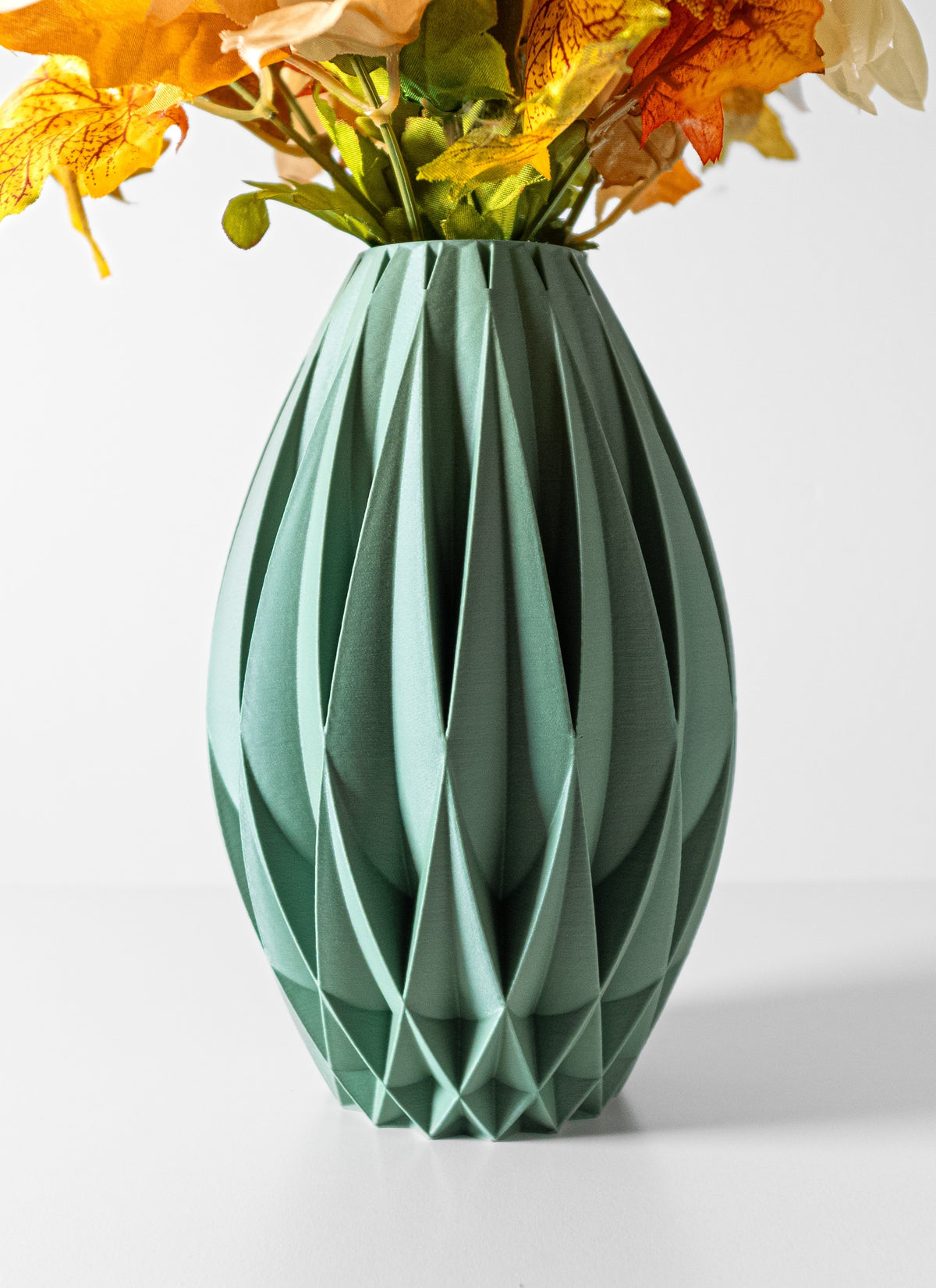 Kivra geometric vase for flowers, product view 1