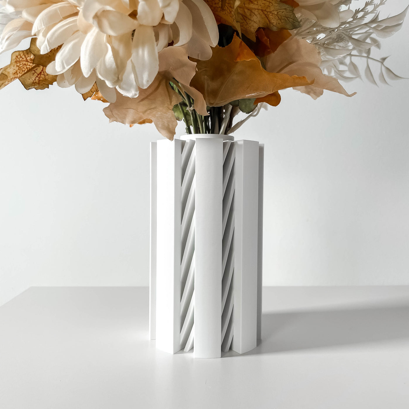 Landis geometric vase for flowers, product view 3