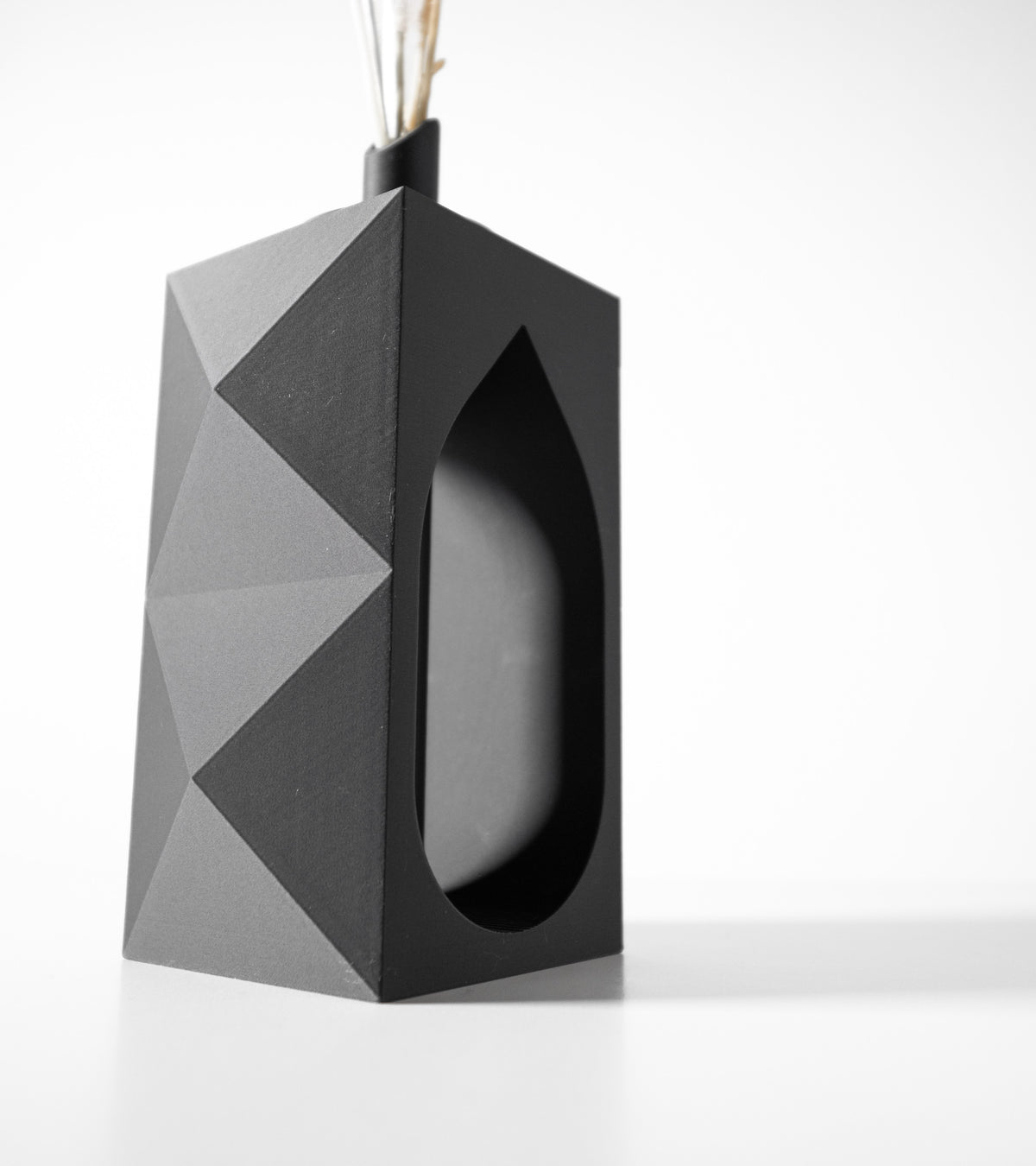 Lati geometric vase for flowers, product view 5
