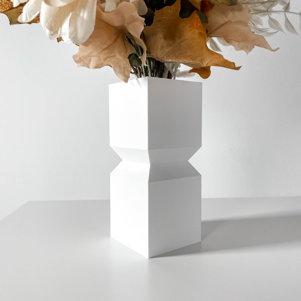 Loke geometric vase for flowers, product view 2