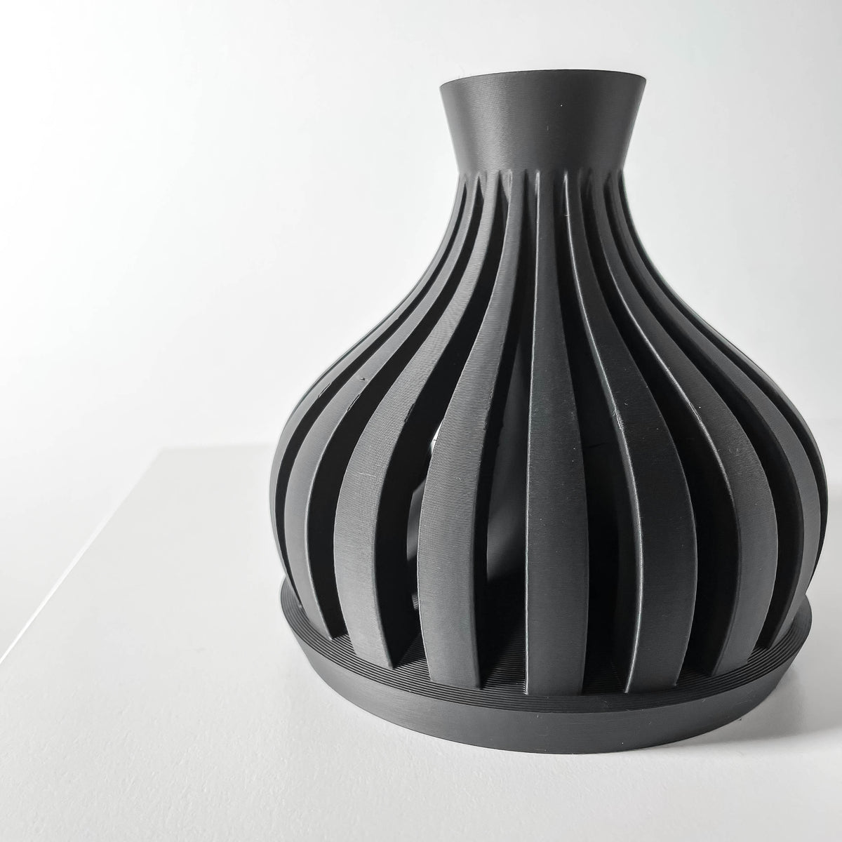 Luni geometric vase for flowers, product view 4
