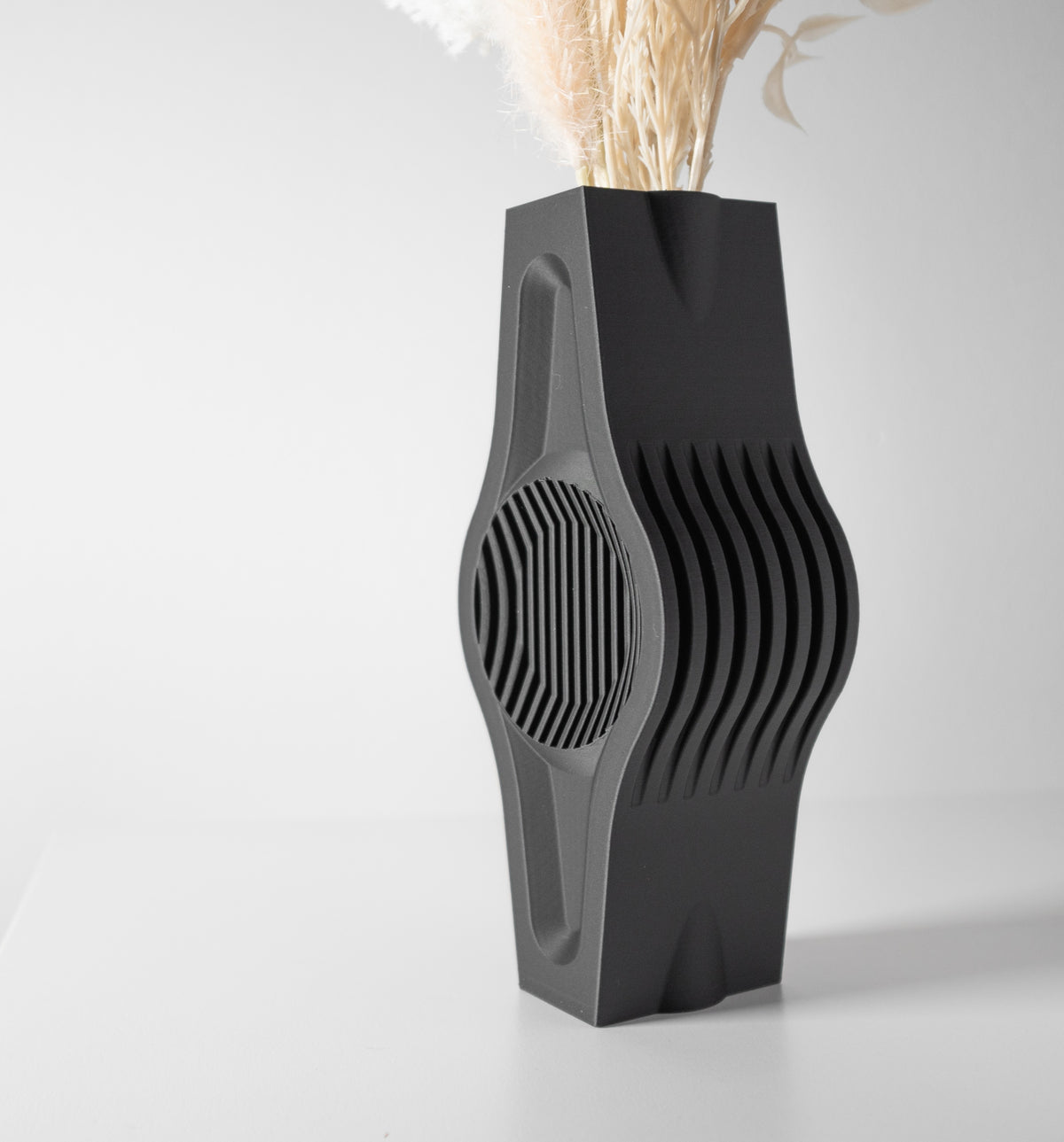 Miro geometric vase for flowers, product view 3
