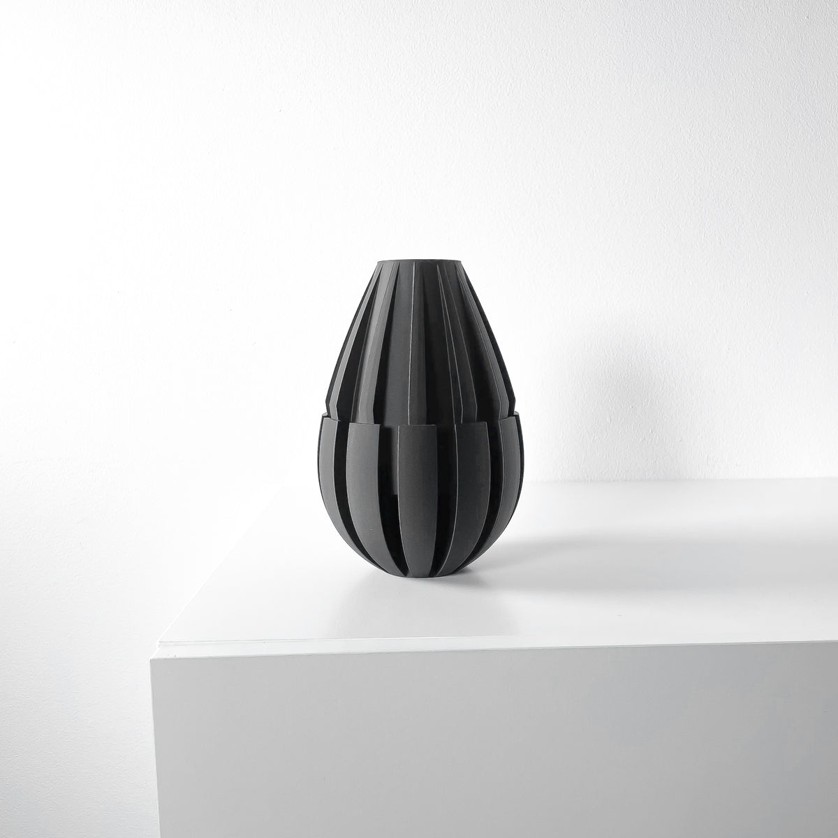 Mivox geometric vase for flowers, product view 2