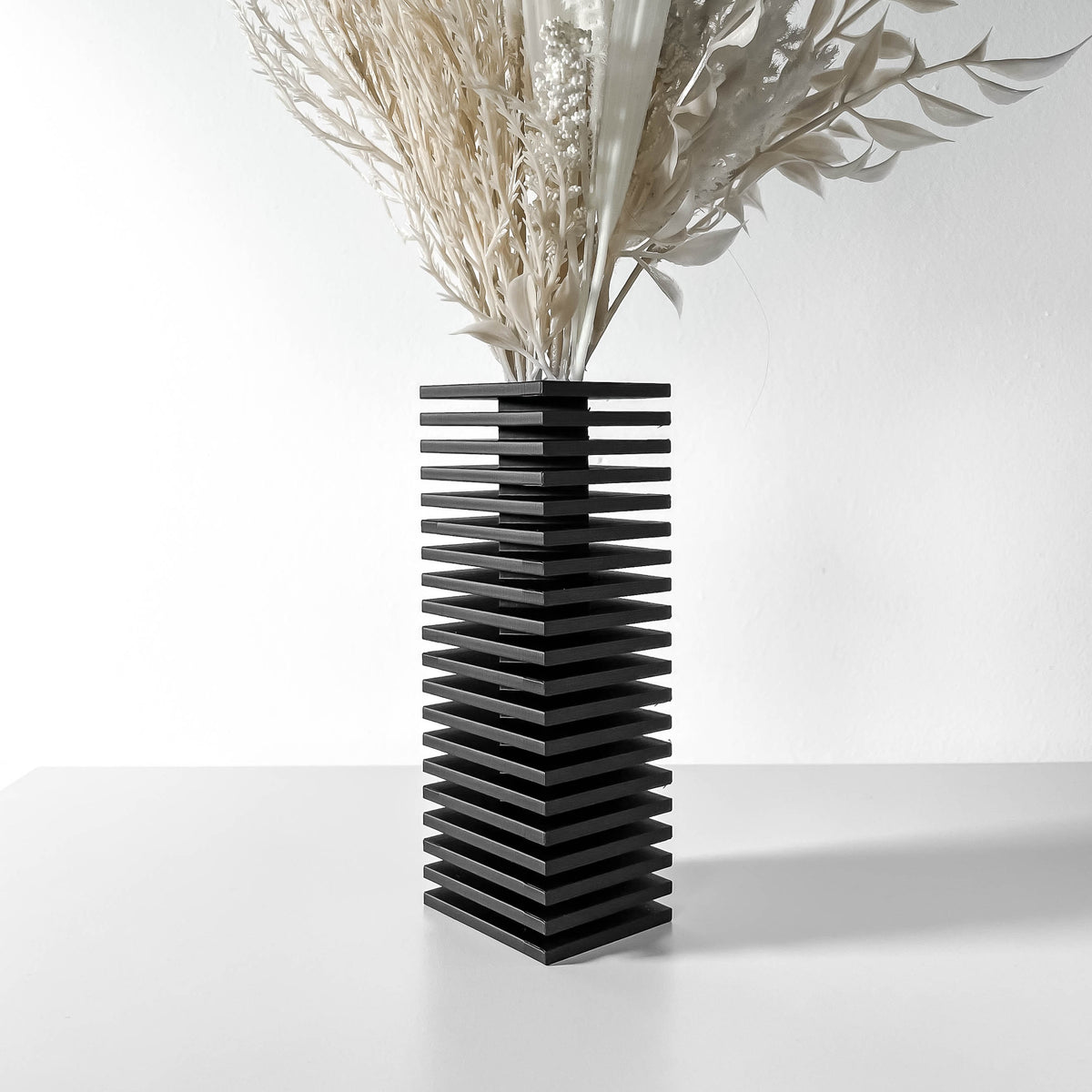 Nado geometric vase for flowers, product view 1