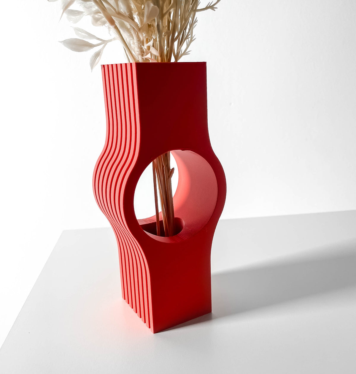 Nallo openwork vase for flowers, product view 3