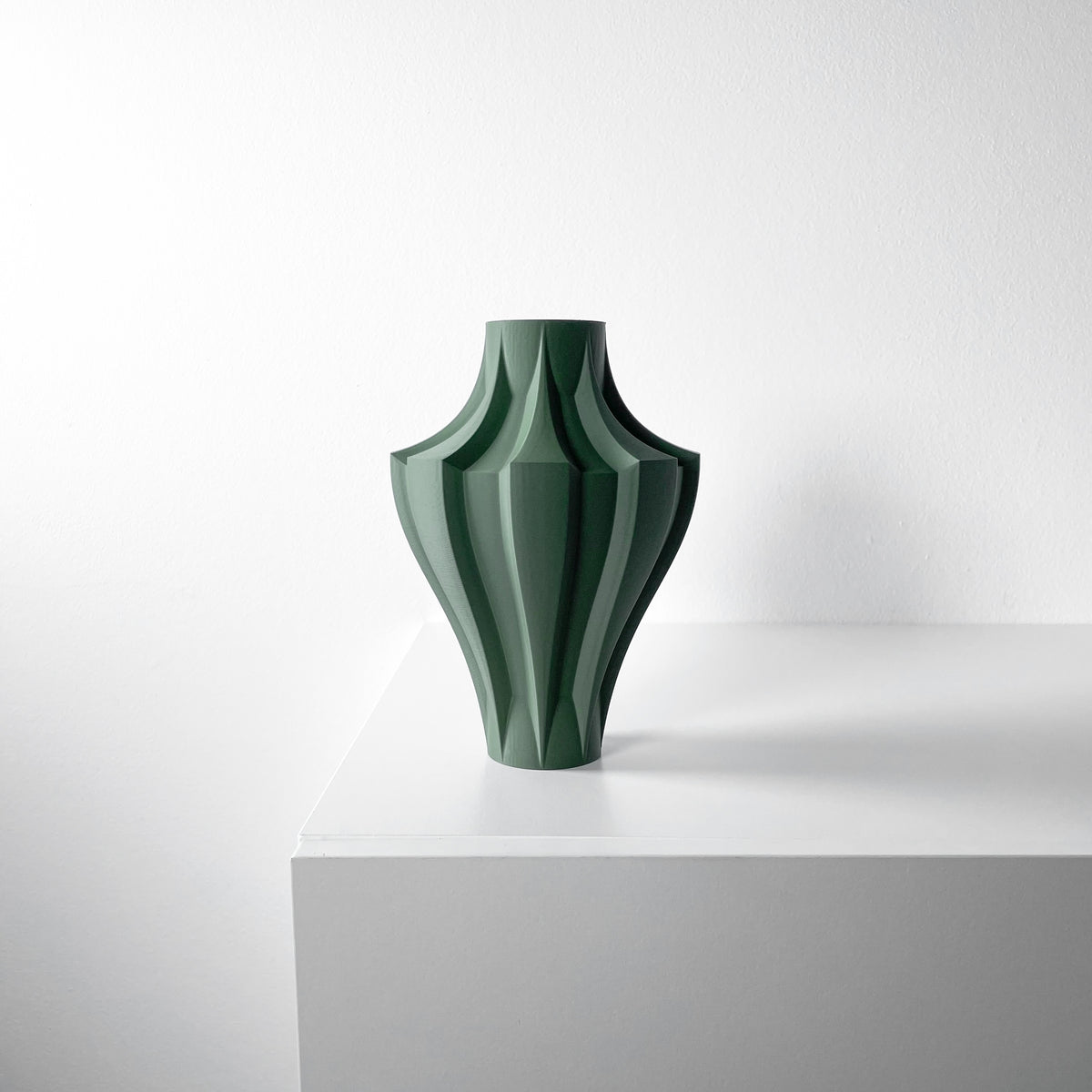 Novak geometric vase for flowers, product view 2