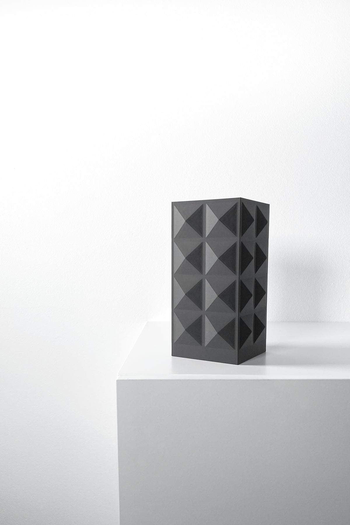 Orme geometric vase for flowers, product view 4